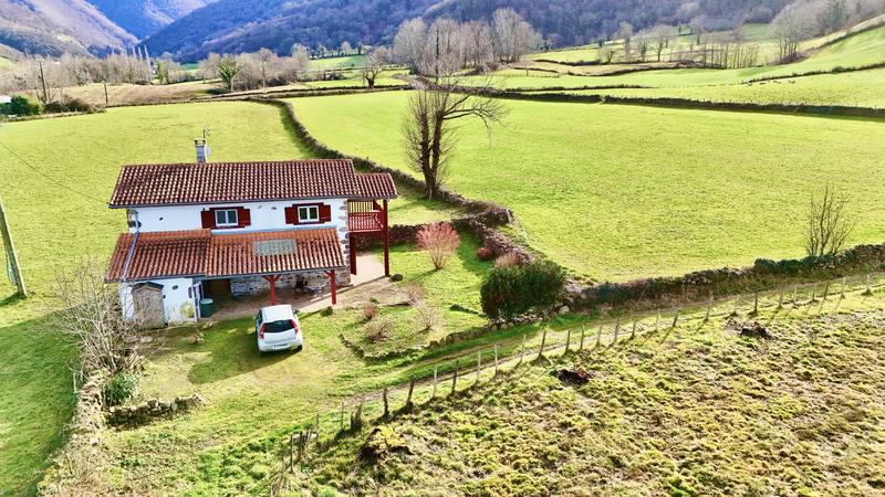 Bergerie - 90 m² - 3 pièces