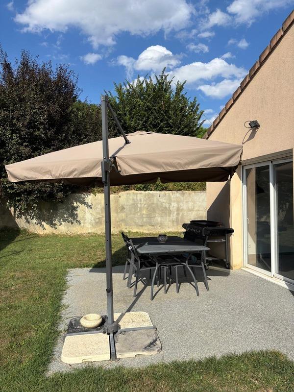 Maison - 92 m² - 4 pièces