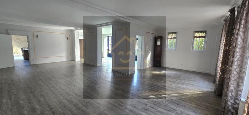 Hôtel particulier - 300 m² - 10 pièces