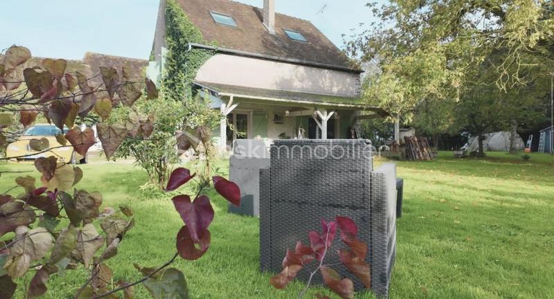 Maison - 150 m² - 8 pièces