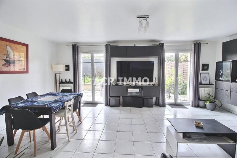 Maison - 92 m² - 5 pièces