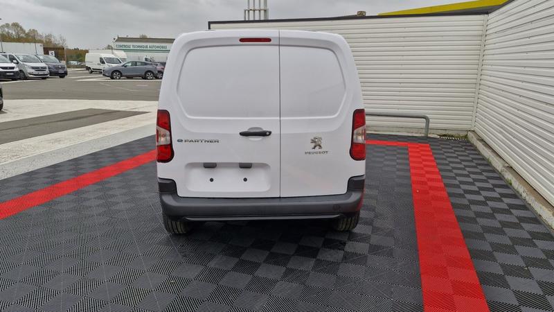 Peugeot Partner Electrique m 800 kg 136 ch Batterie 50 kwh