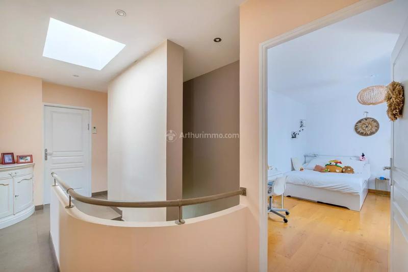 Maison - 170 m² - 6 pièces