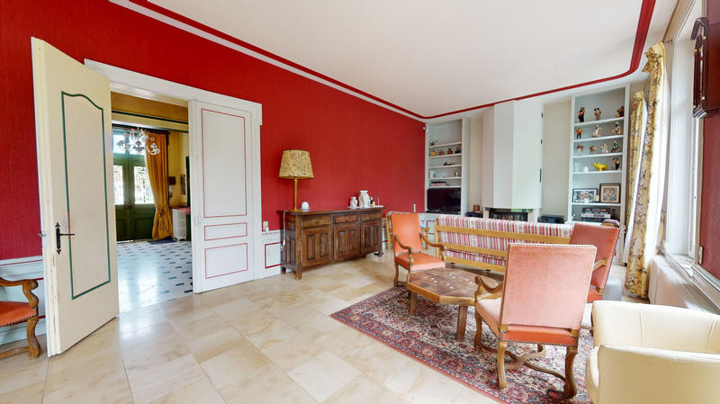 Demeure - 354 m² - 11 pièces