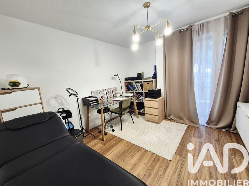 Appartement - 96 m² - 4 pièces