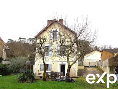 Maison - 102 m² - 6 pièces