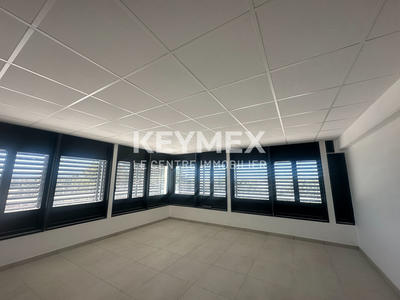 Local d'activité / Entrepôt - 333 m²