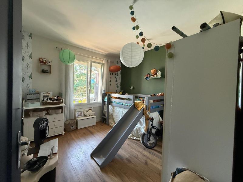 Maison - 200 m² - 6 pièces