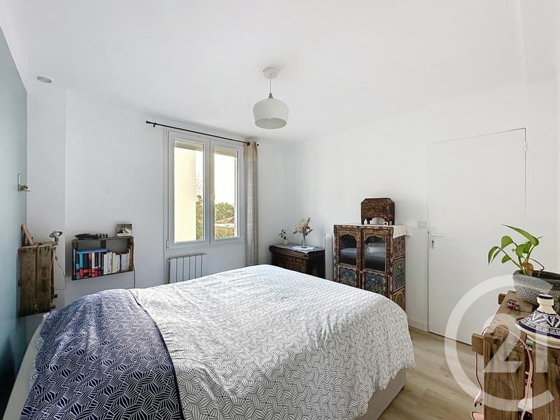 Appartement - 79 m² - 4 pièces