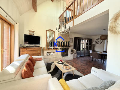 Maison - 100 m² - 4 pièces