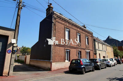 Maison ancienne - 122 m² - 6 pièces