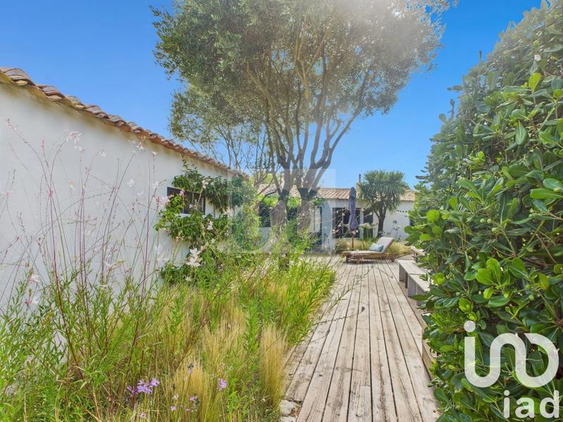 Maison - 187 m² - 5 pièces