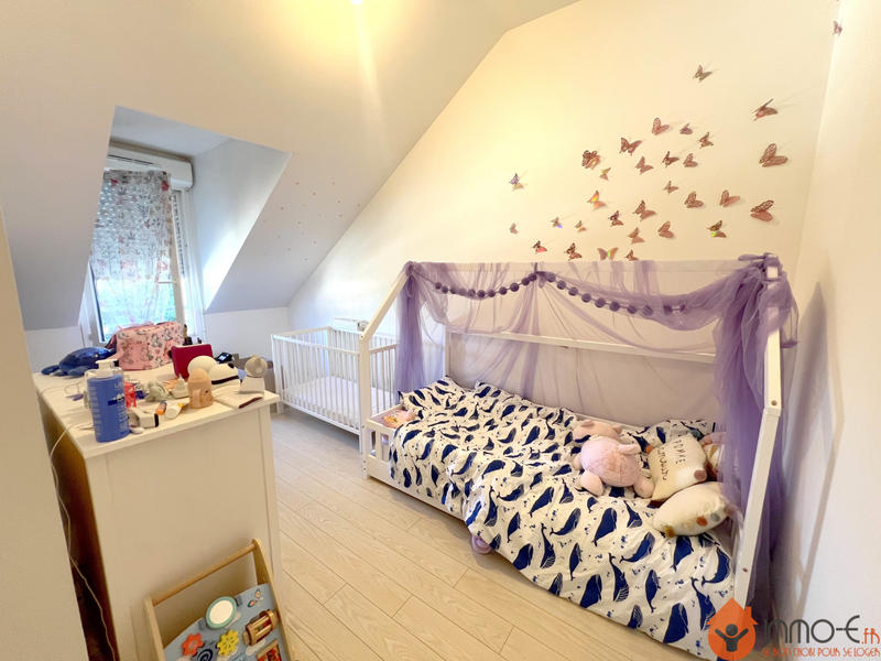 Appartement - 86 m² - 4 pièces