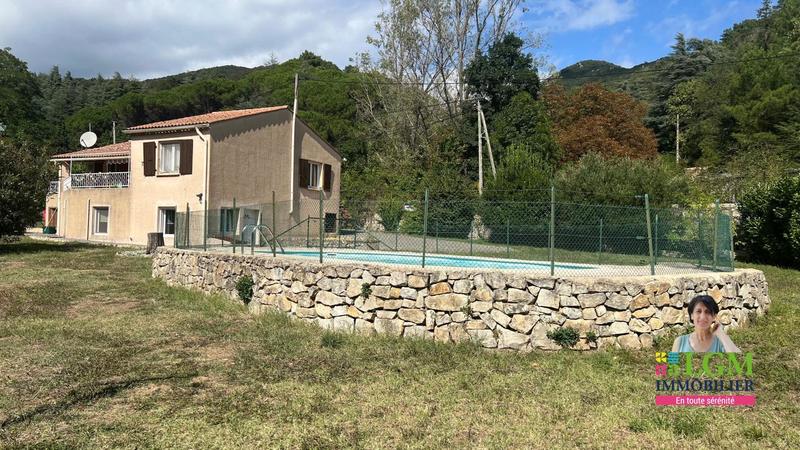 Maison - 139 m² - 5 pièces