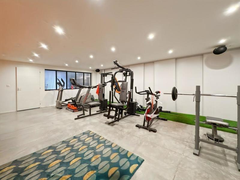 Maison de ville - 260 m² - 6 pièces