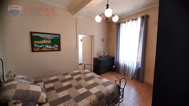 Maison de village - 140 m² - 7 pièces