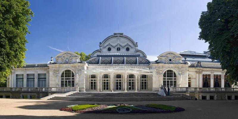 Local commercial - 246 m² - 1 pièce