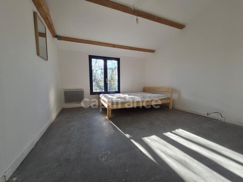 Maison - 188 m² - 8 pièces