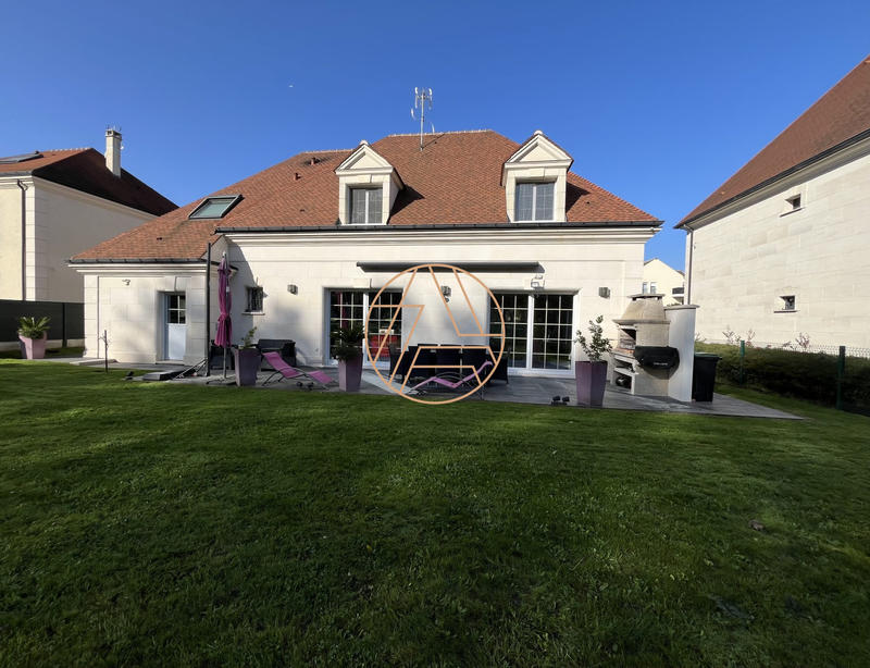 Maison - 147 m² - 7 pièces