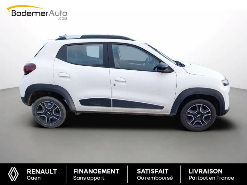 Dacia Spring Essential -23b