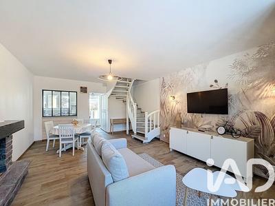 Maison de ville - 90 m² - 4 pièces