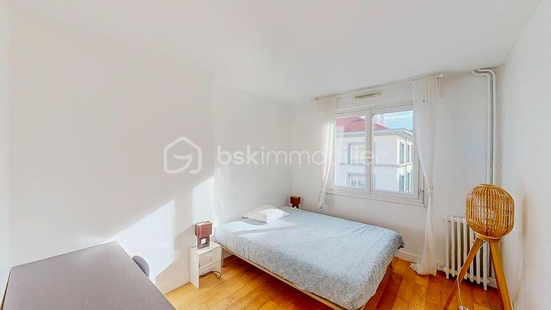 Appartement - 102 m² - 4 pièces