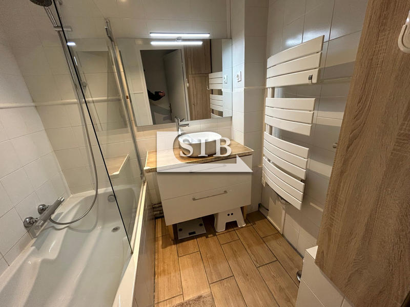 Appartement - 75 m² - 4 pièces