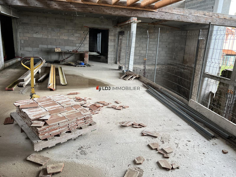 Immeuble - 1 200 m²