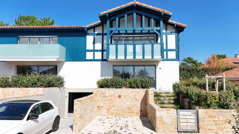 Appartement - 75 m² - 3 pièces