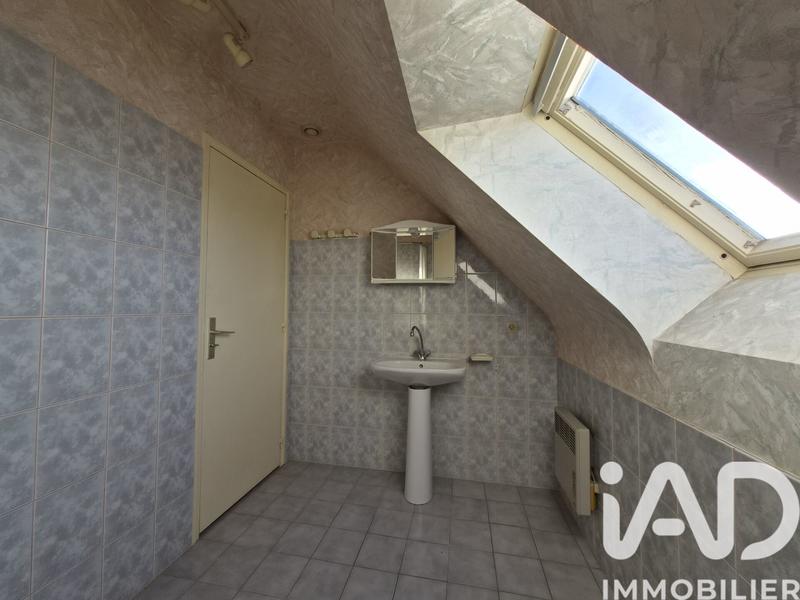 Maison - 95 m² - 4 pièces