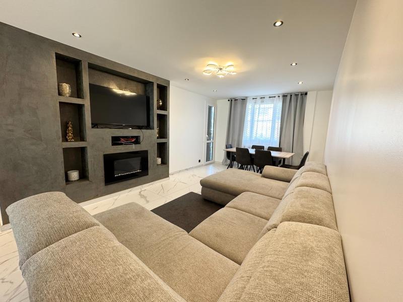 Appartement - 76 m² - 4 pièces