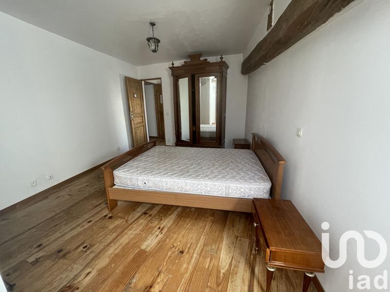 Maison - 752 m² - 4 pièces