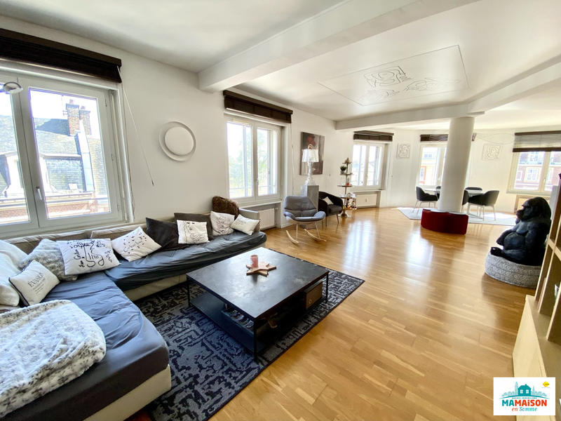 Appartement - 187 m² - 8 pièces