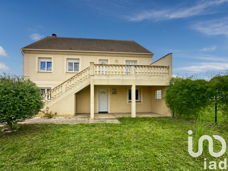 Maison - 180 m² - 7 pièces