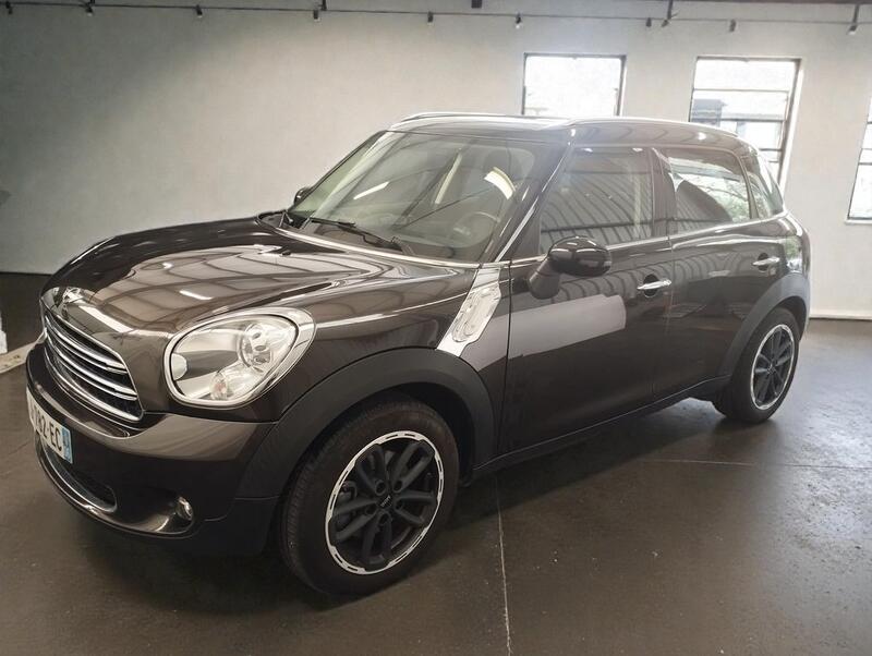 Mini Countryman Cooper 1.6 122 Pack Chili