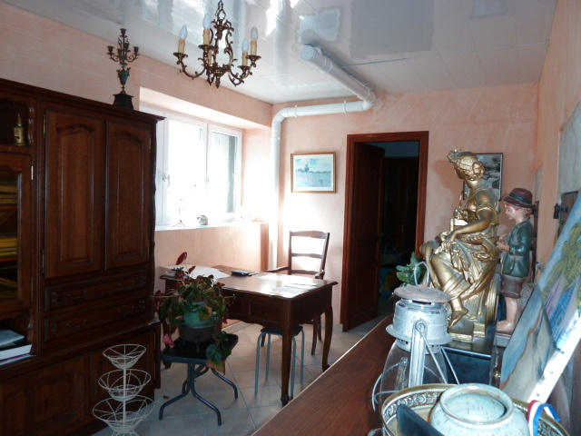 Maison - 205 m² - 8 pièces