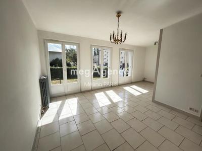 Maison - 77 m² - 4 pièces