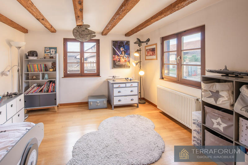 Maison ancienne - 223 m² - 8 pièces