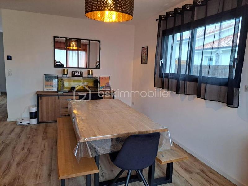 Maison - 133 m² - 6 pièces