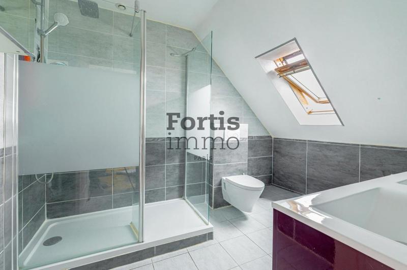 Maison - 126 m² - 5 pièces