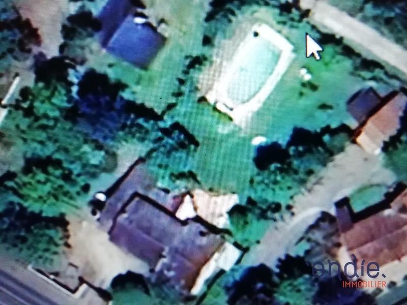 Maison - 212 m² - 7 pièces