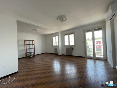 Appartement - 84 m² - 4 pièces