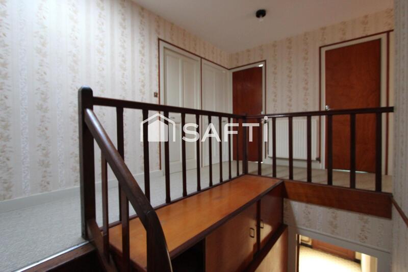 Maison - 137 m² - 5 pièces