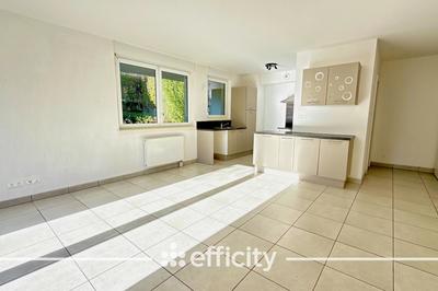 Appartement - 86 m² - 4 pièces