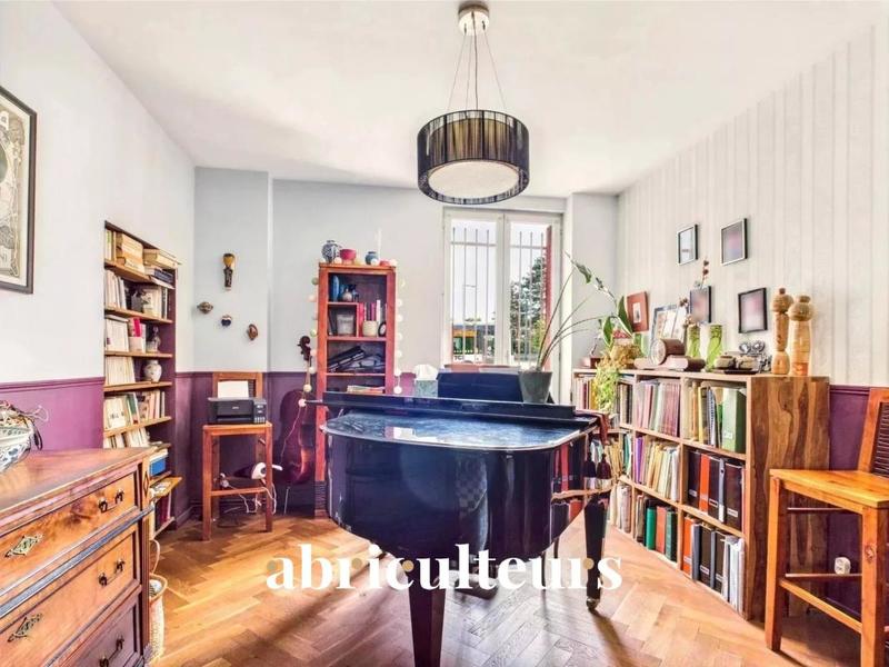 Maison - 123 m² - 6 pièces