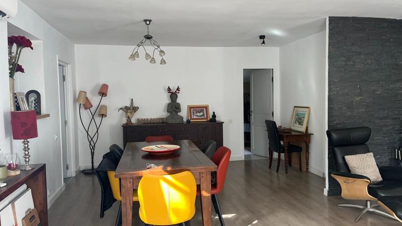 Maison - 111 m² - 5 pièces