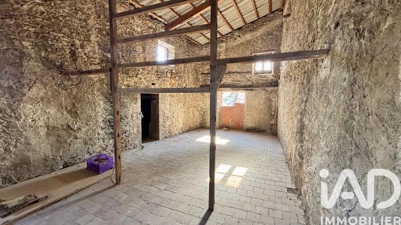 Maison - 110 m² - 8 pièces