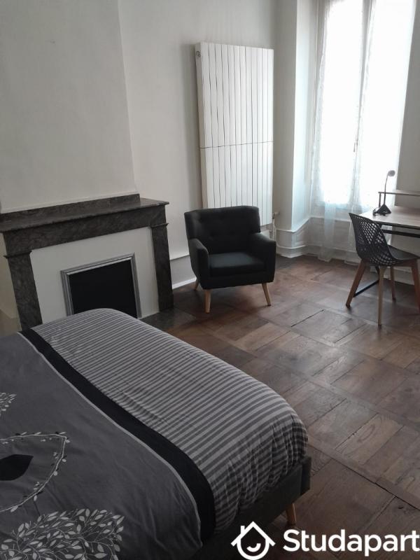 Chambre - 15 m² - 1 pièce