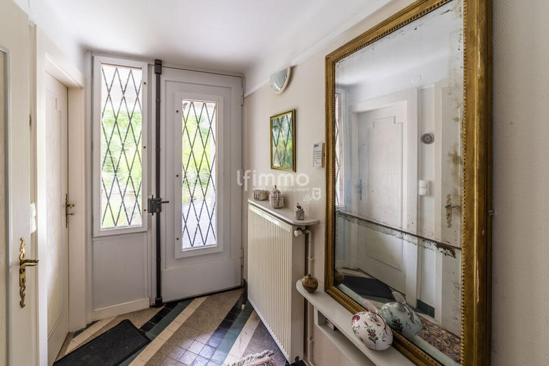 Maison - 151 m² - 6 pièces