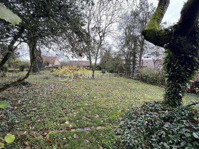 Terrain constructible - 477 m²